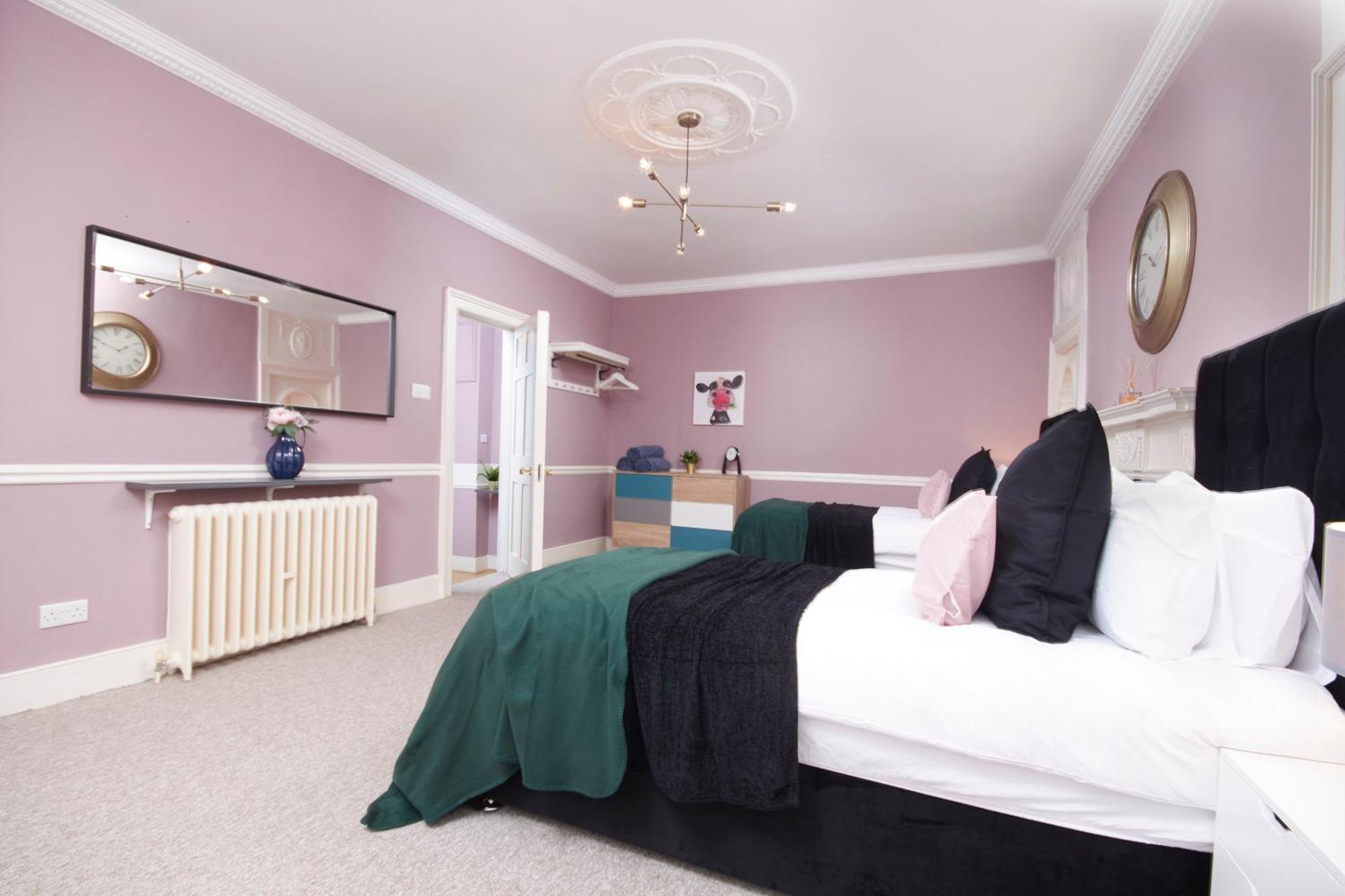 Beautiful 2Bedroom 4 Actual Beds House With Wifi By Purestay Bath Zewnętrze zdjęcie