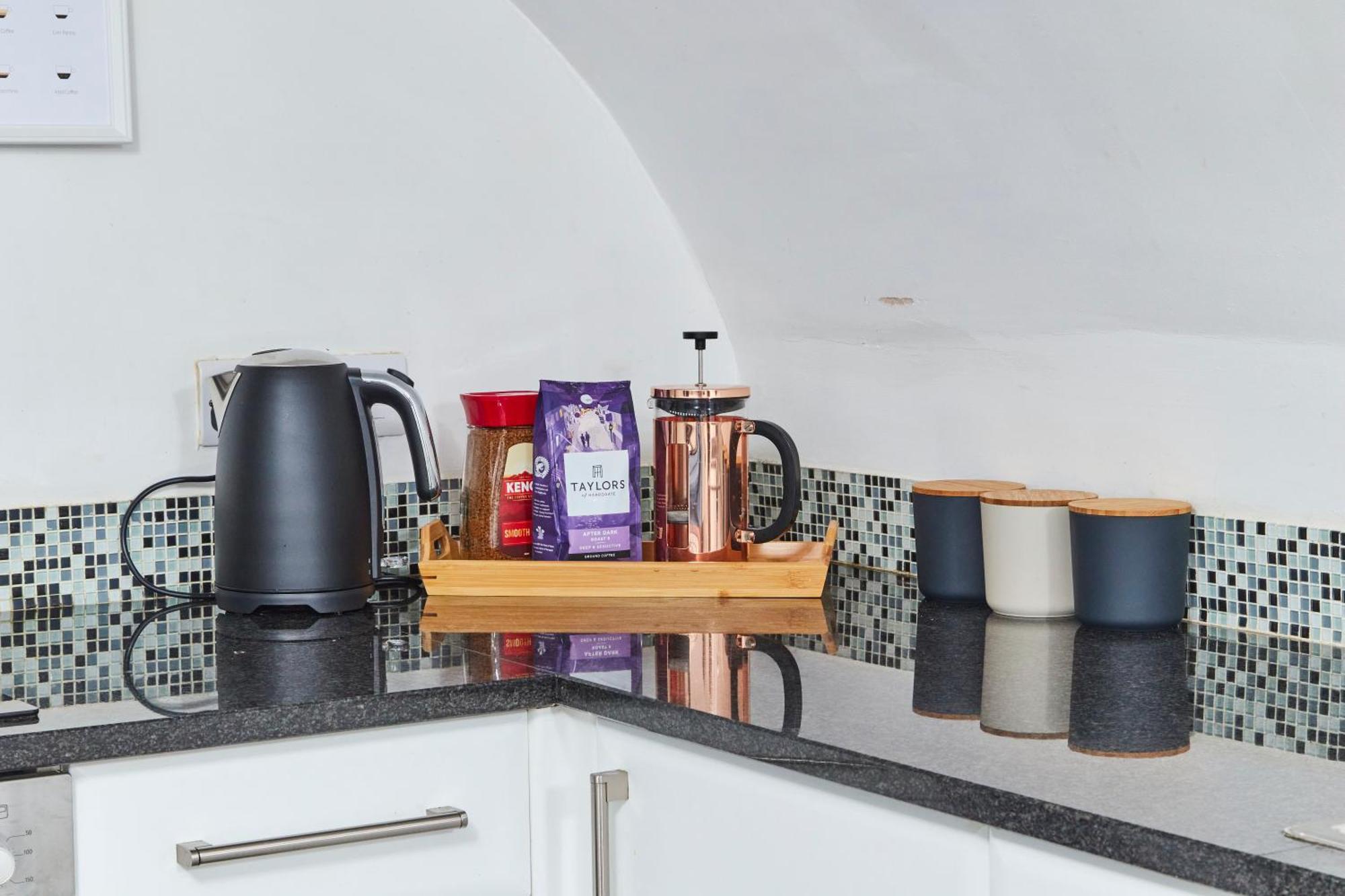 Beautiful 2Bedroom 4 Actual Beds House With Wifi By Purestay Bath Zewnętrze zdjęcie